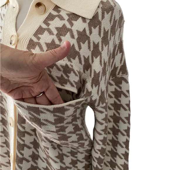 Debut houndstooth shacket/jacket. Small. Oversized. Soft. Button-up. (NWT) - Picture 5 of 16